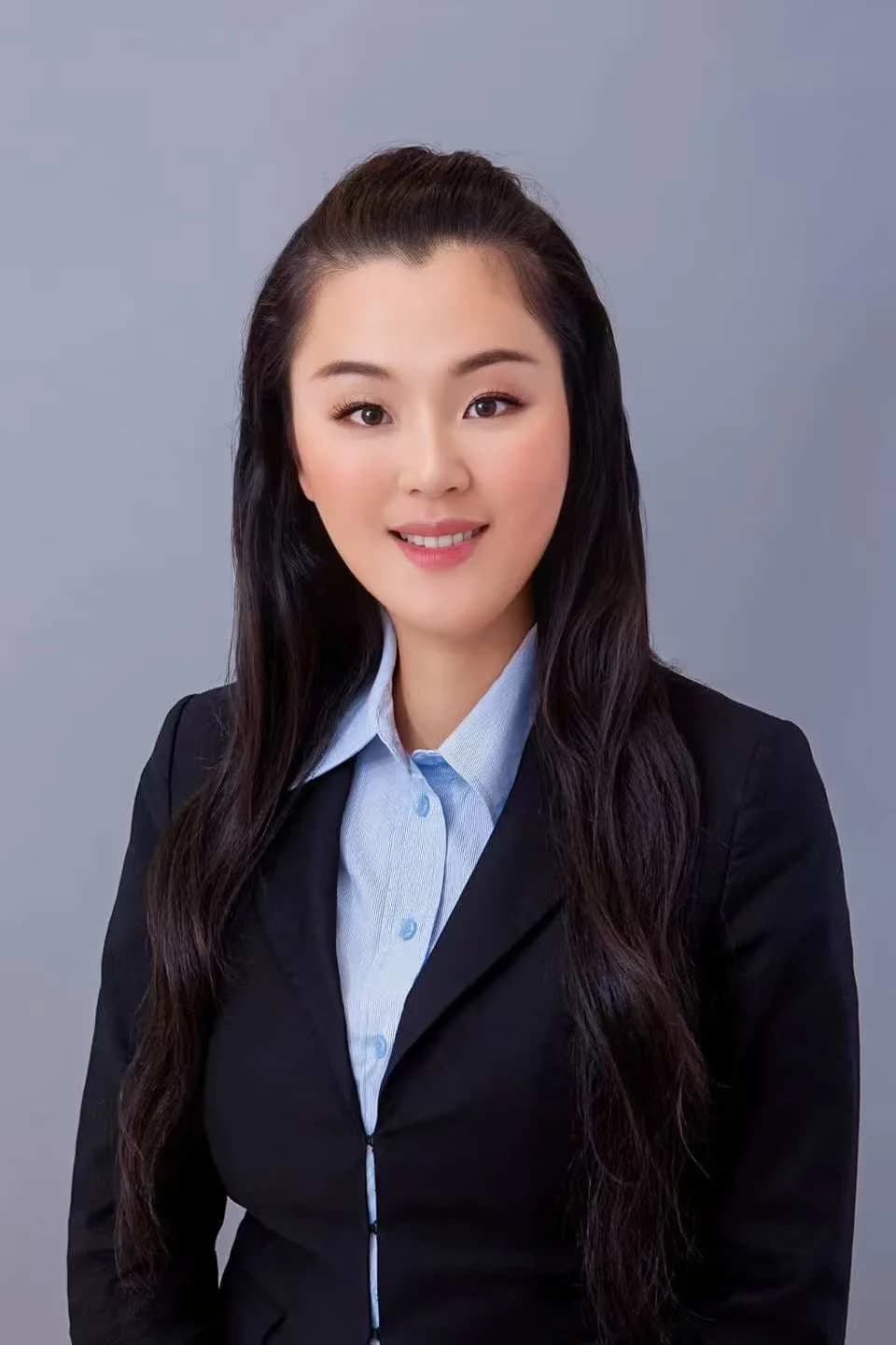 Sandy (Shanshan) Guan